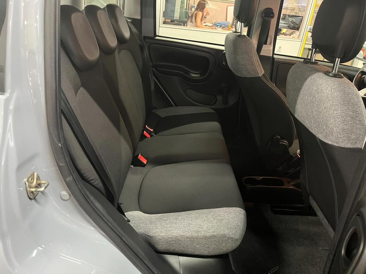 Fiat Panda 1.0 Hybrid, 5 posti!