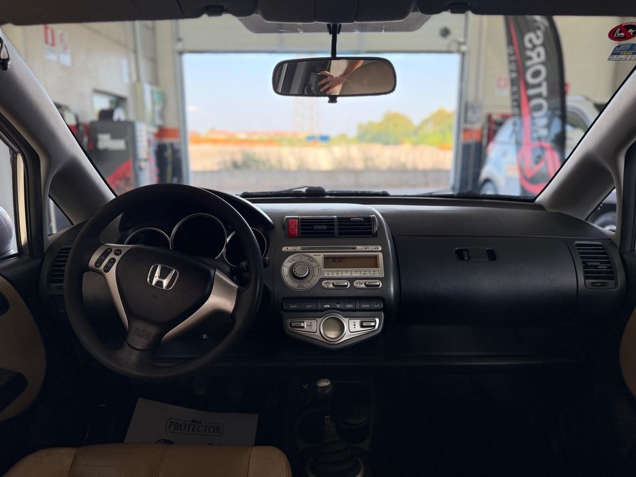 Honda Jazz 1.4 i-DSi 5p. Glam NEOPATENTATI