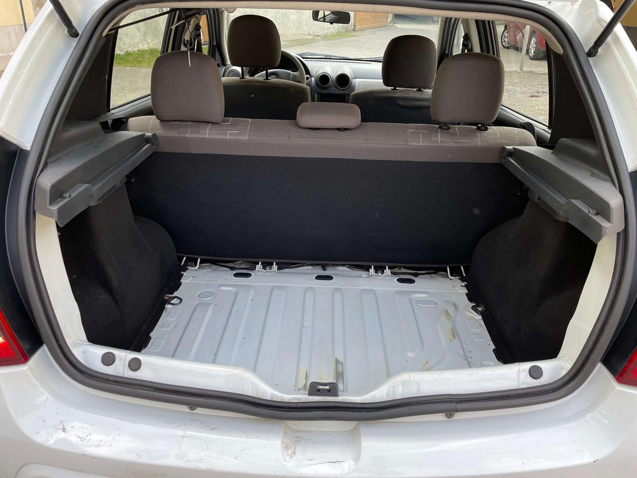Dacia Sandero 1.2 16V