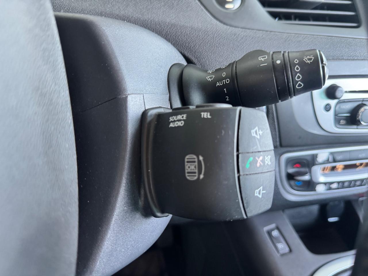 Renault Scenic XMod dCi 110 CV Energy Limited