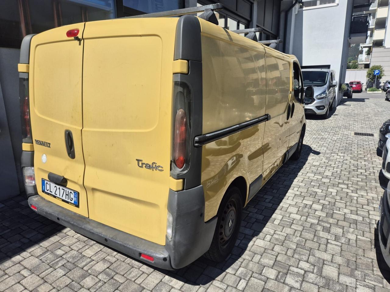 Renault Trafic T29 1.9 dCi 80CV PL