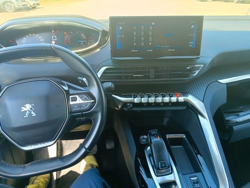 Peugeot 3008 1.5 130cv Eat8 *FULL OPT.-90.000 Km*