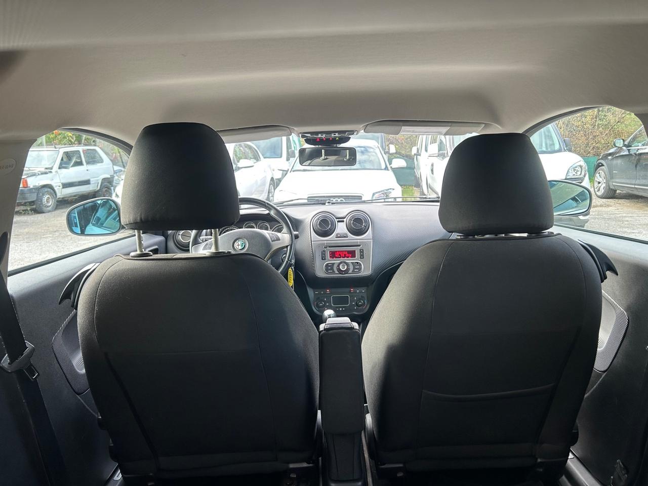 Alfa Romeo MiTo 1.6 JTDm 16V Distinctive Sport Pack