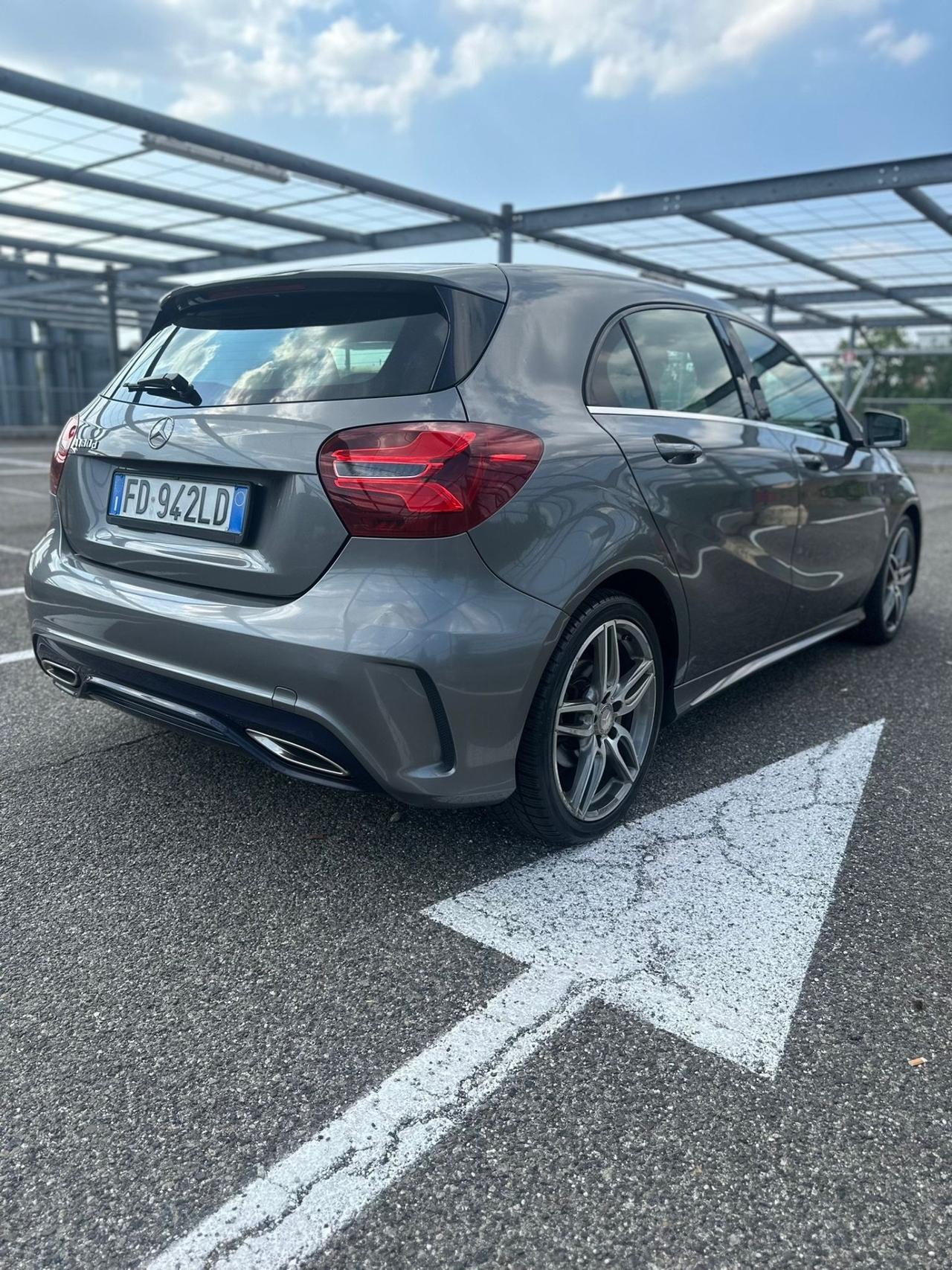 Mercedes-benz A 180 A 180 d Automatic Premium