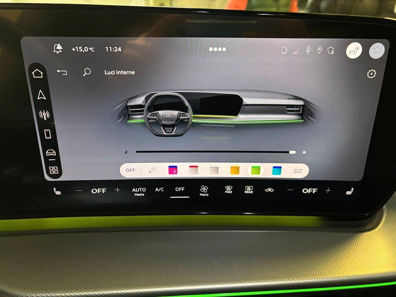 Audi Q3 35 TDI S tronic line edition//*