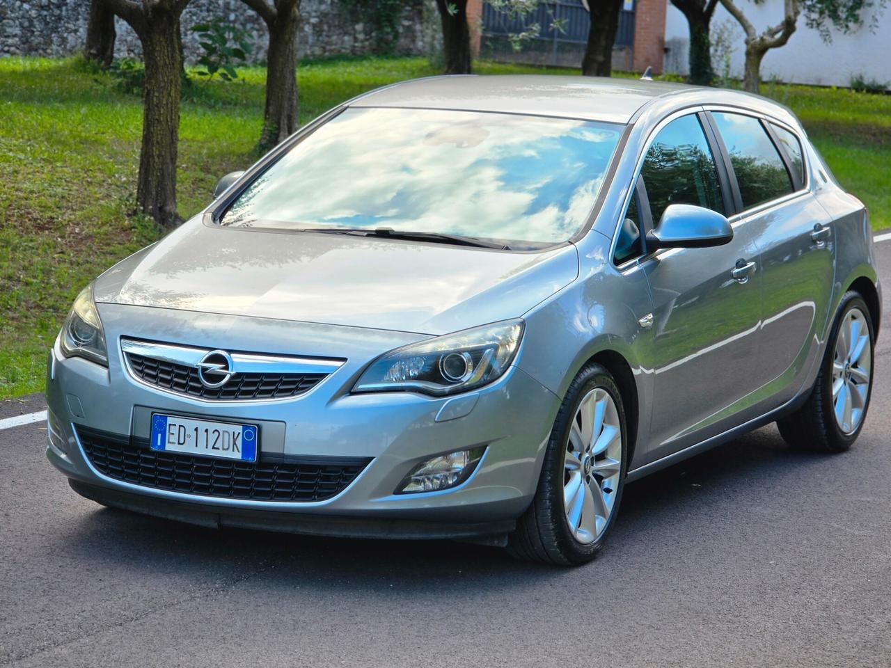 Opel Astra 1.7 CDTI 125CV 5 porte Cosmo - 2010