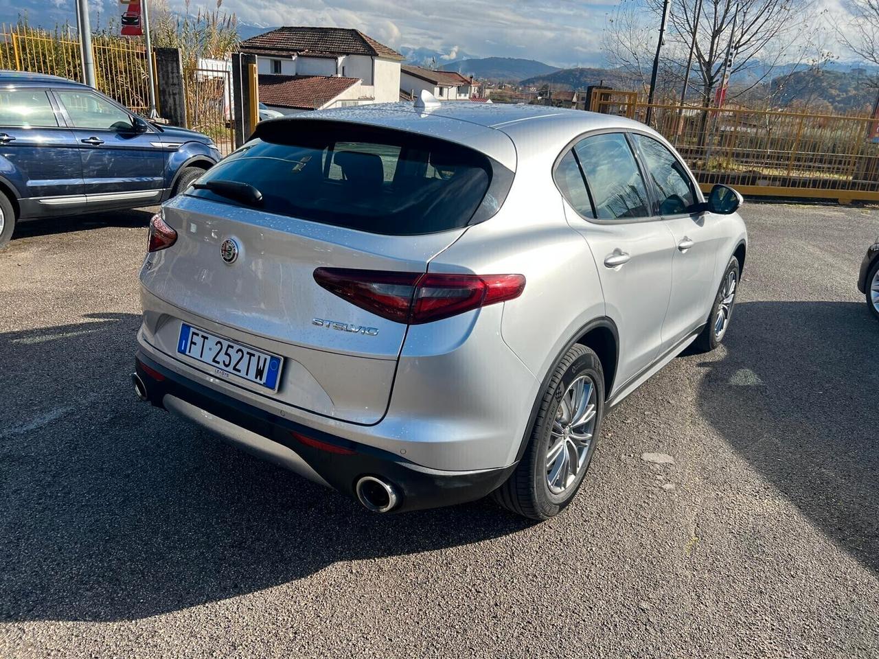 Alfa Romeo Stelvio 2.2 Turbodiesel 210 CV AT8 Q4 Executive