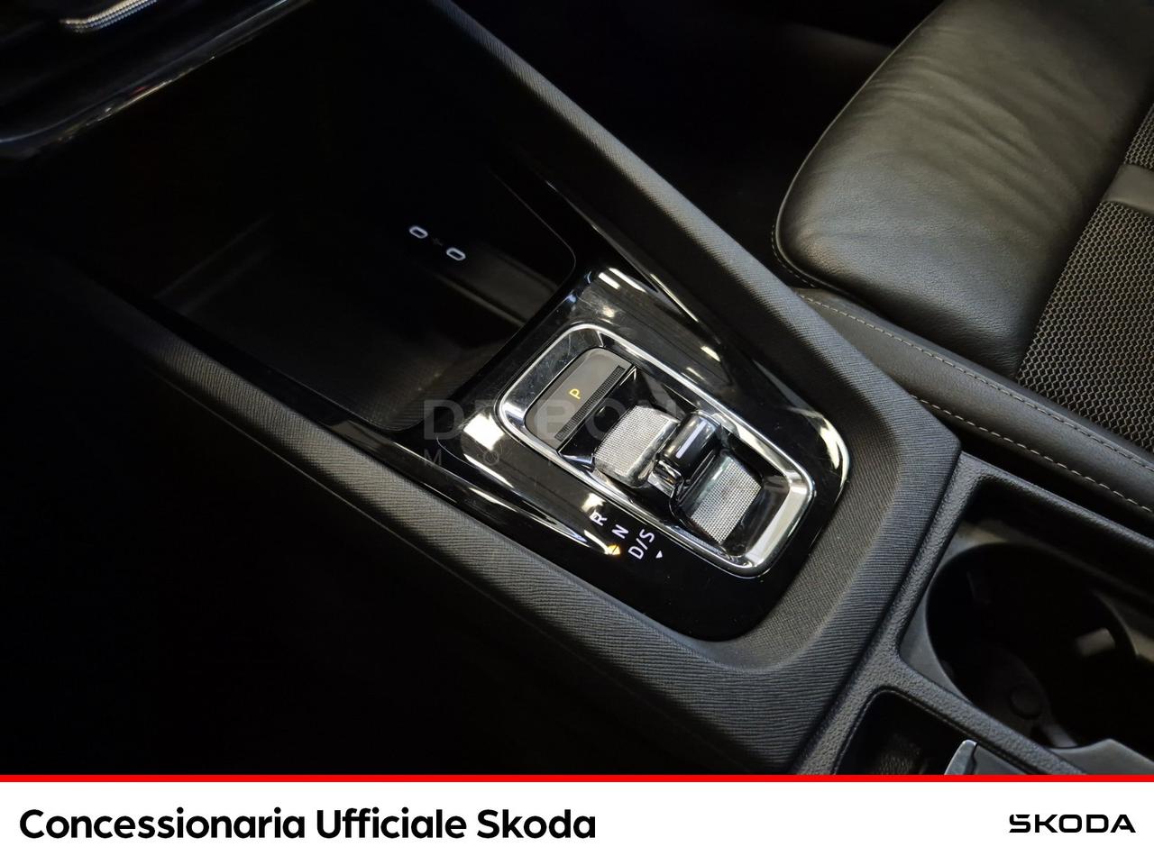 Skoda Octavia wagon 1.5 g-tec style 130cv dsg