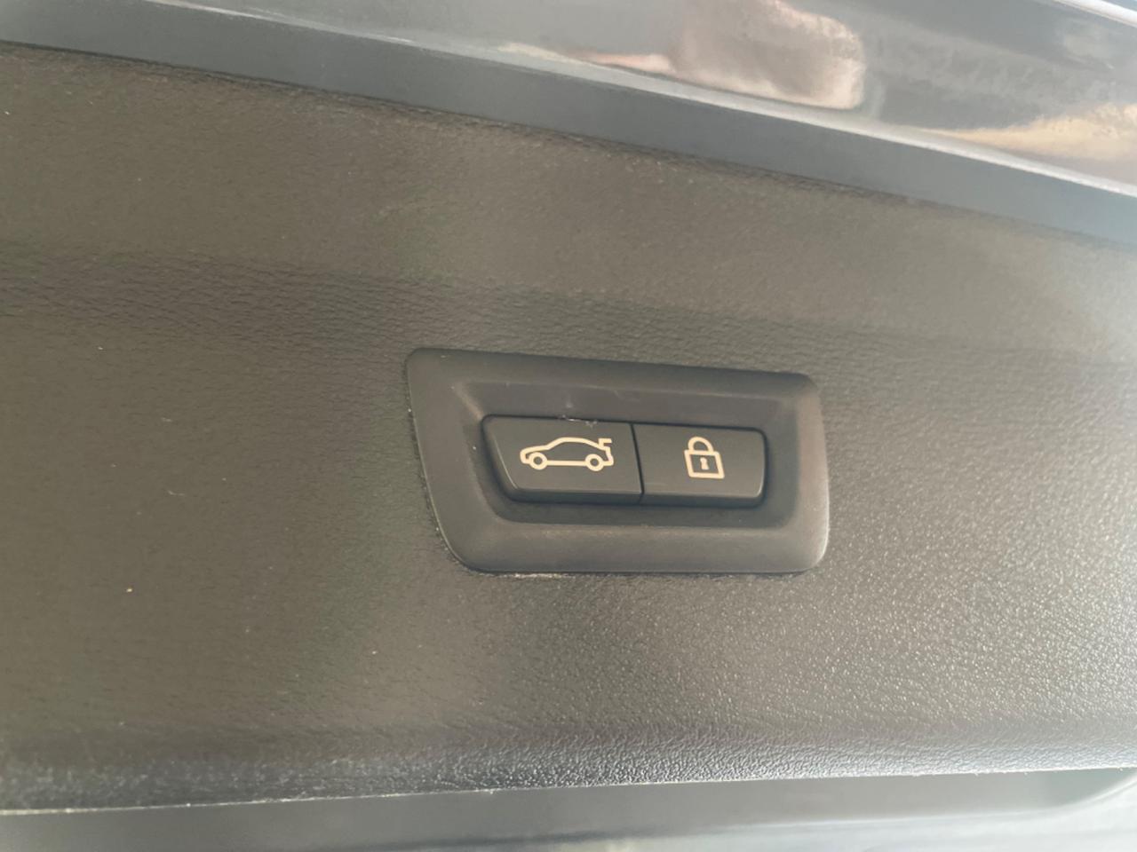 Bmw X1 sDrive16d Aut. xLine Plus NAVY PELLE LED 18