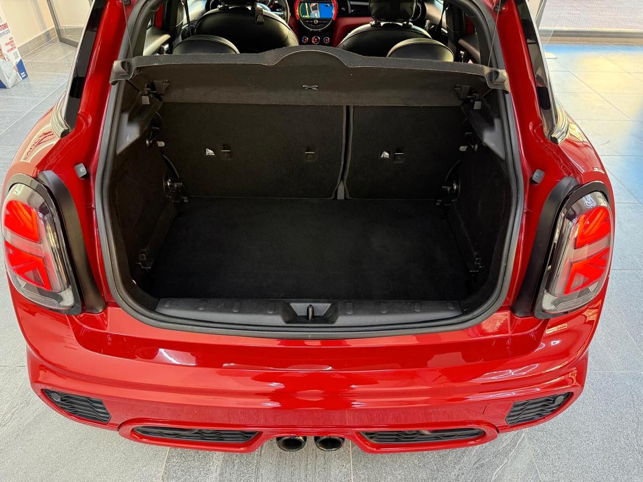 Mini Mini 2.0 Cooper SD Allestimento Jhon Cooper Works 5 porte TETTO