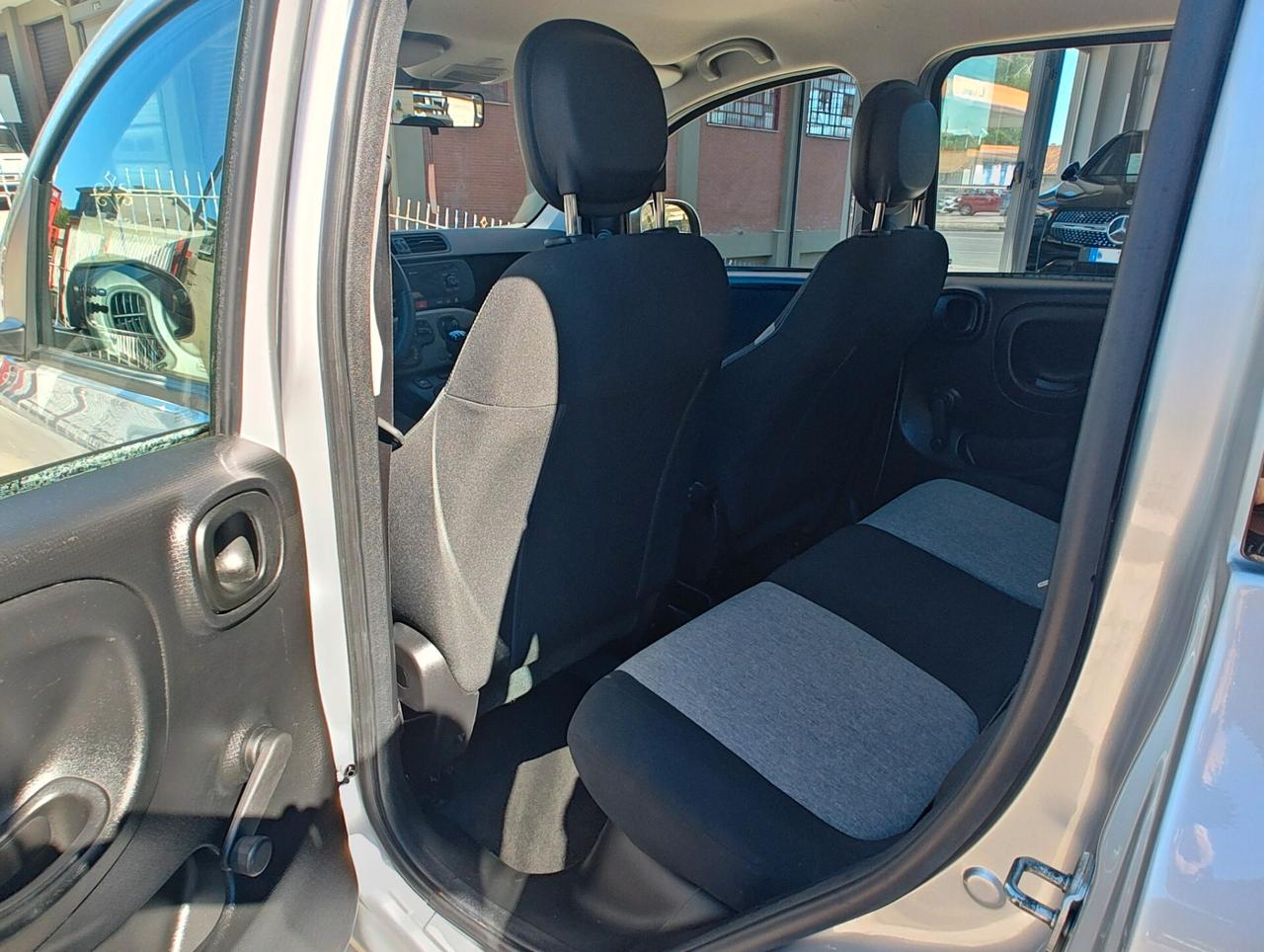 FIAT PANDA 1.2 69 CV LOUNGE