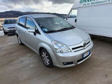 Toyota Corolla Verso 1.8 16V