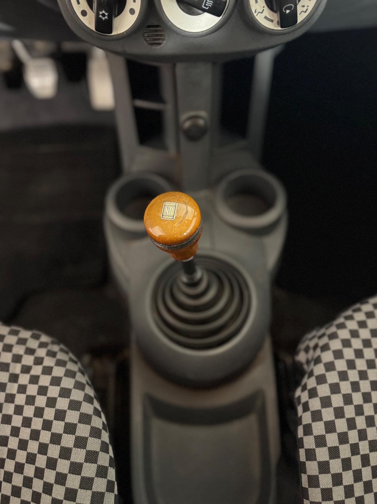 Mitsubishi Colt 1.1 12V 3p.GPL Special Action Model