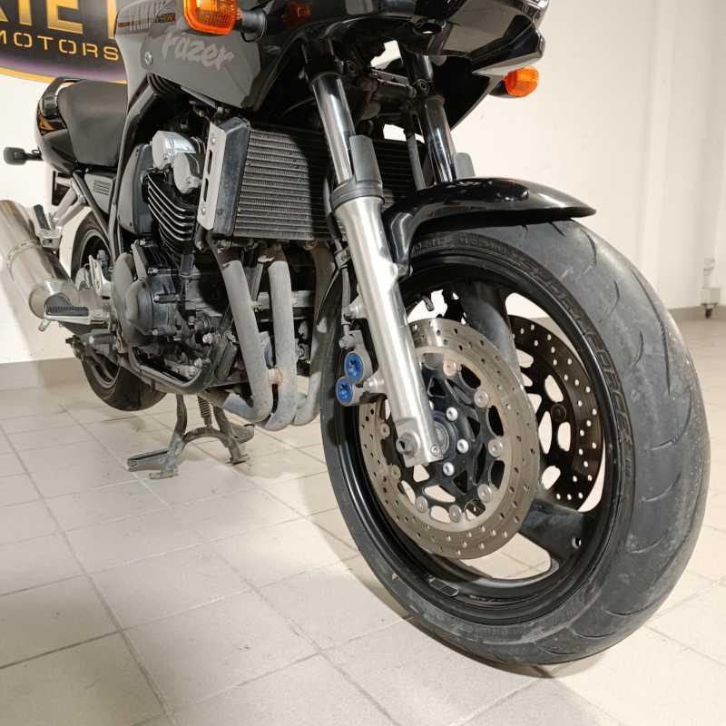 Yamaha FZS 600 Fazer - 2000