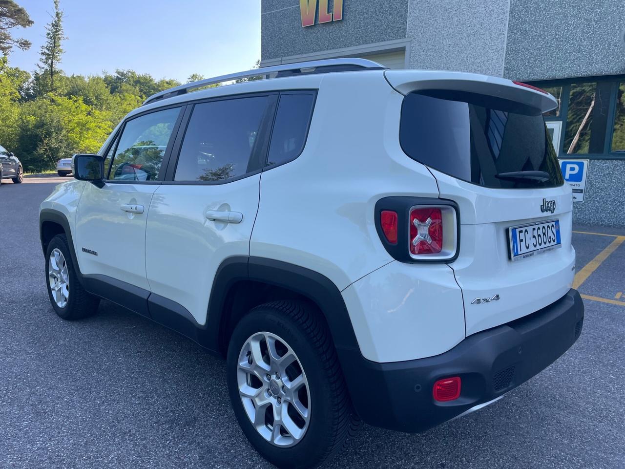 Jeep Renegade 2.0 Mjt 140CV 4WD*Neopatentati*Automatik*