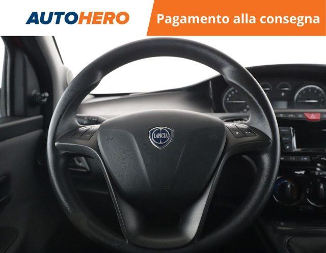 LANCIA Ypsilon 1.0 FireFly 5 porte S&S Hybrid Ecochic Silver