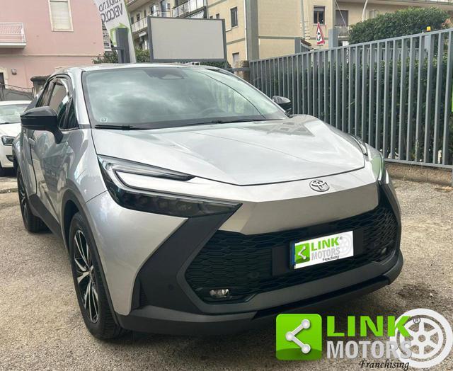 TOYOTA C-HR 2.0 Hybrid E-CVT Trend