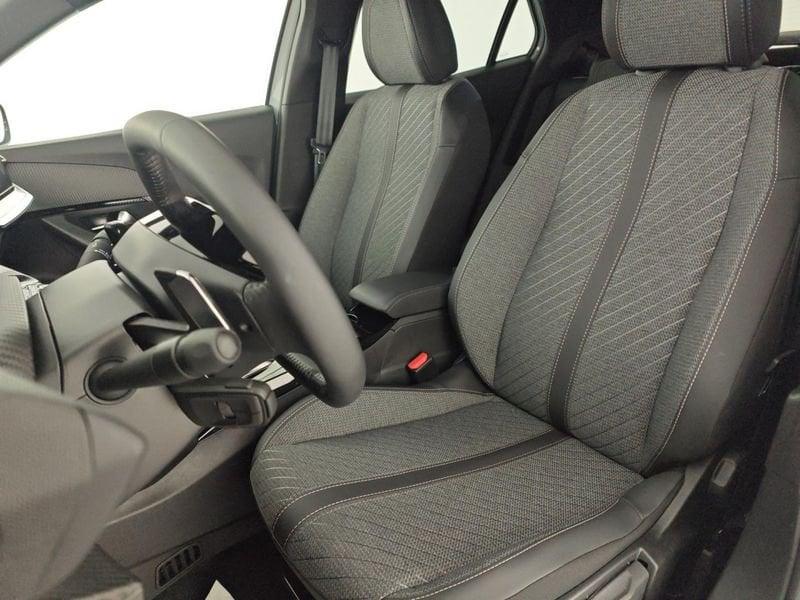 Peugeot 2008 Hybrid 145 e-DCS6 Allure