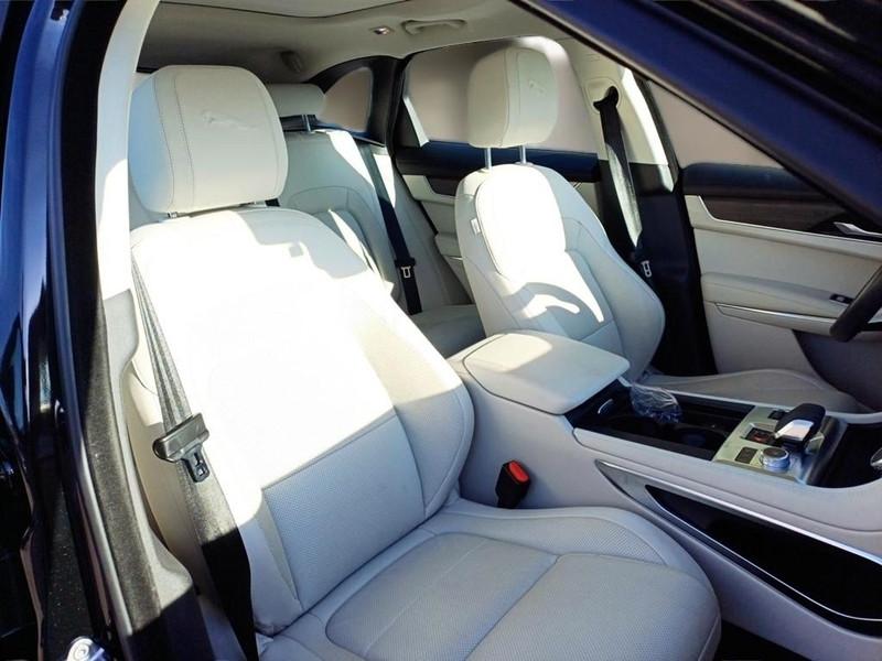 JAGUAR F-PACE 2.0 P400E S AUTO 4WD SUV