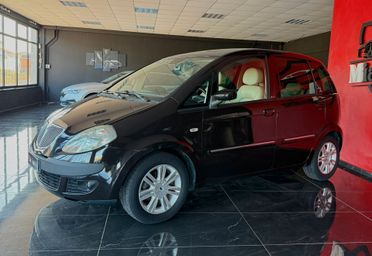Lancia MUSA 1.4 16V Platino Plus