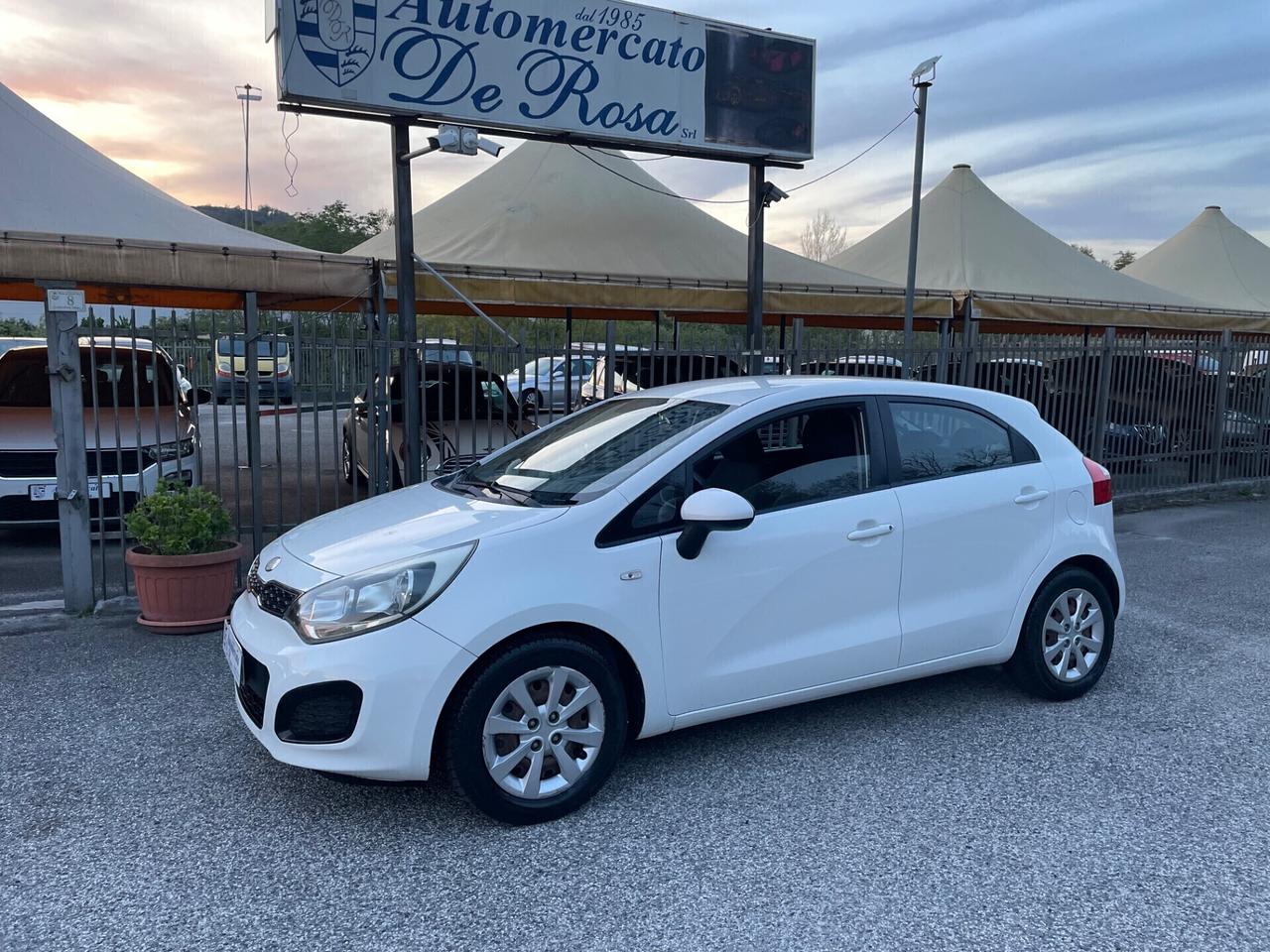 Kia Rio 1.1 CRDi 5p. Cool