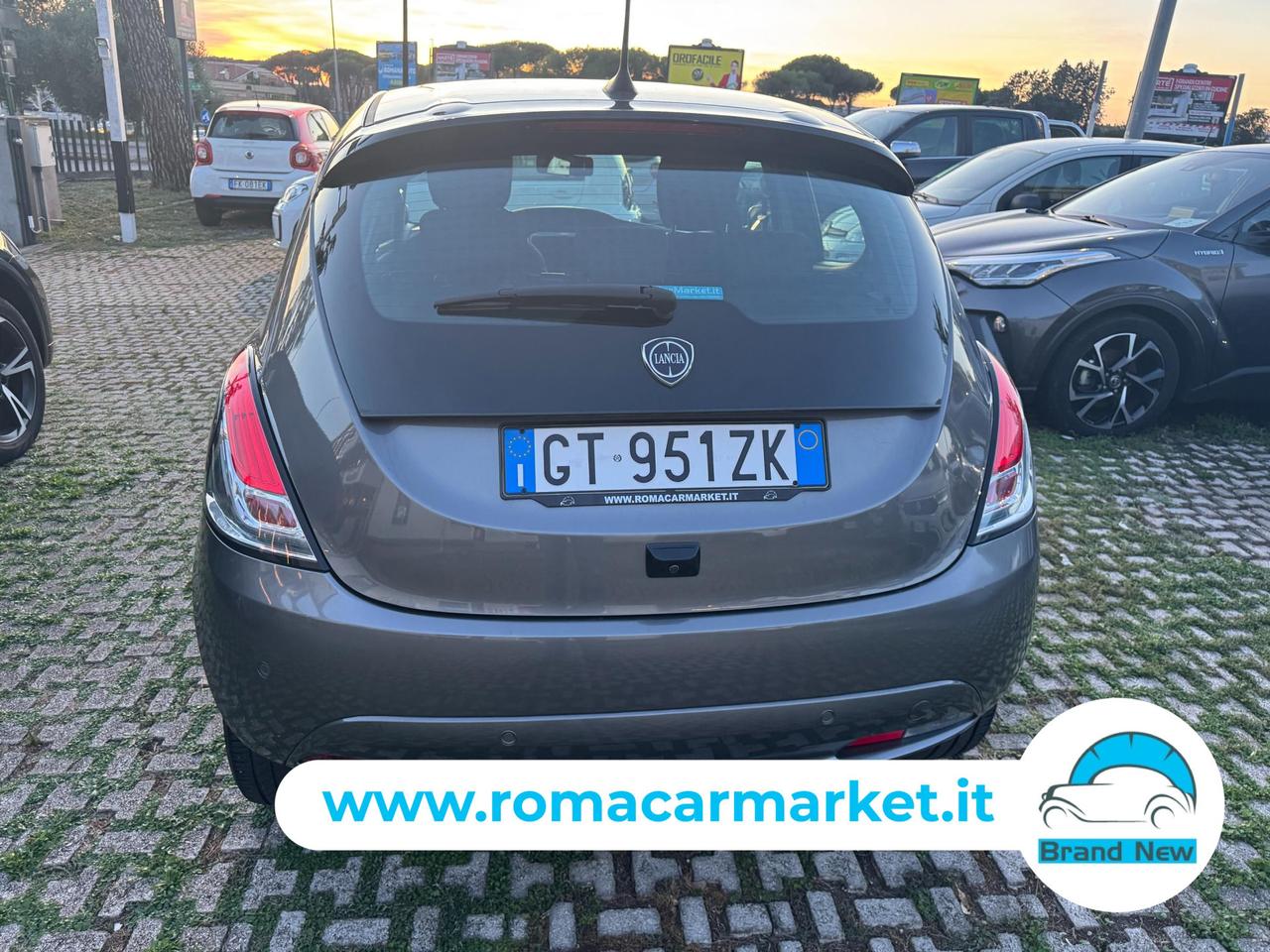 Lancia Ypsilon 1.0 firefly hybrid Platino s&s 70cv KM CERTIFICATI