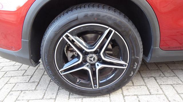 MERCEDES-BENZ GLC 300 d 4Matic Premium AMG