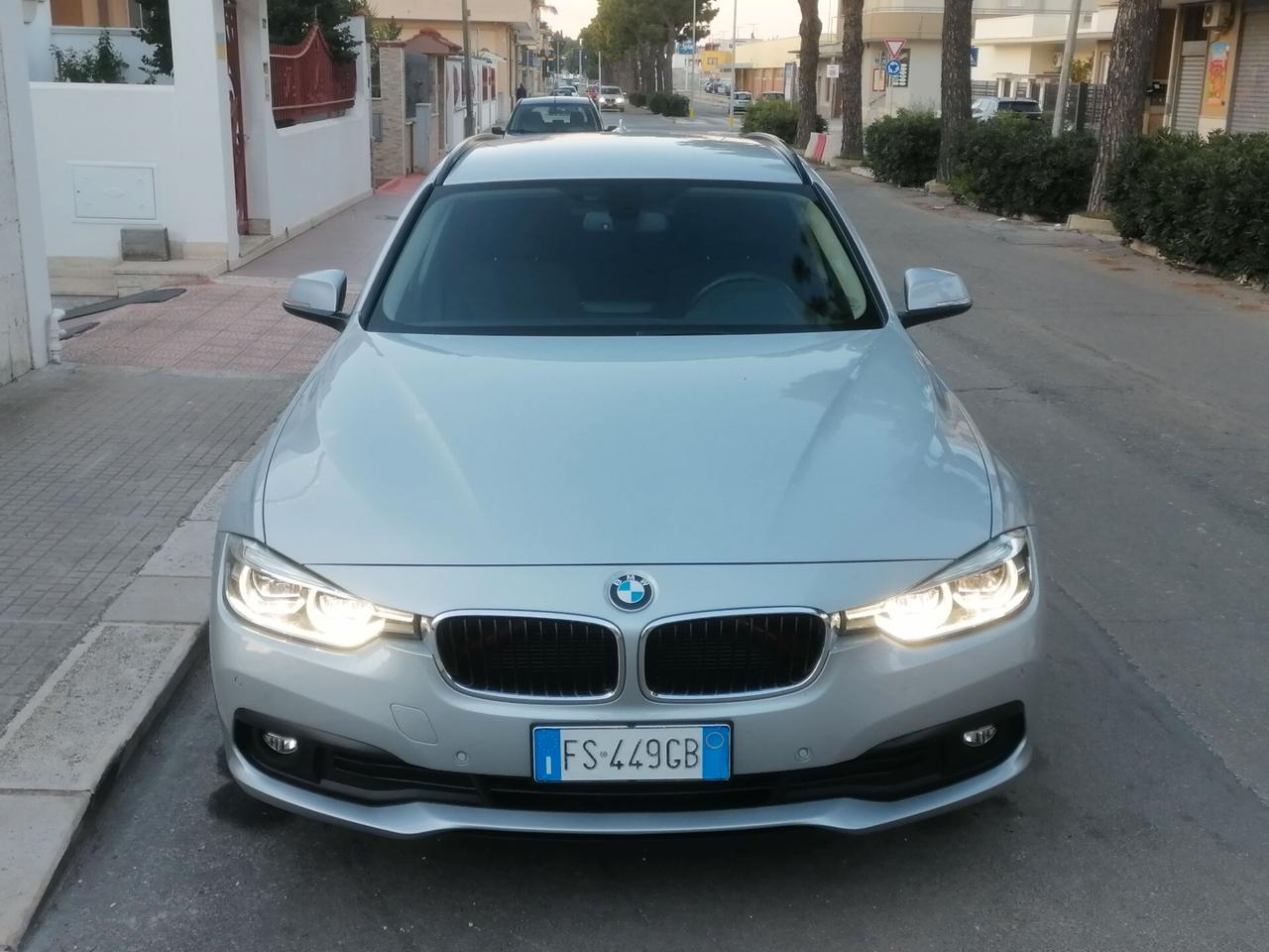 Bmw 320d xDrive Touring LED NAVI PELLE - 2018