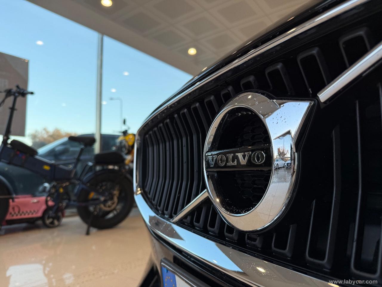 VOLVO V60 D3 Momentum Business