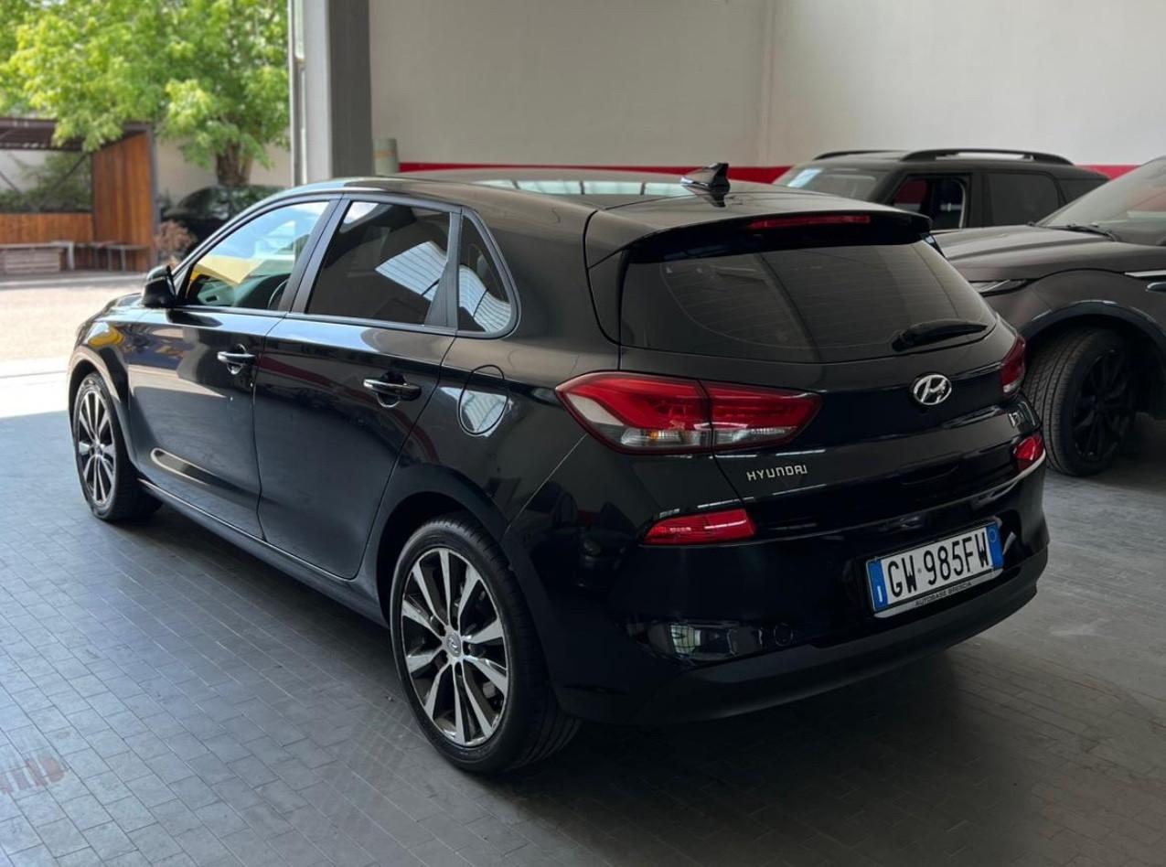Hyundai i30 1.6 CRDi 110CV DCT 5 porte Style