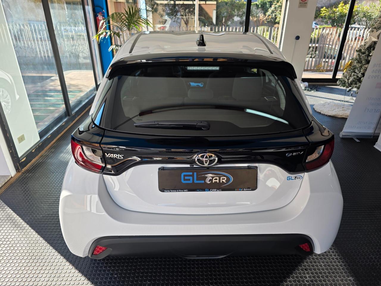 NUOVA Toyota Yaris 1.5 Hybrid 5 porte Active