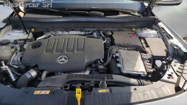 MERCEDES-BENZ GLB 200 GLB 200 Business Extra auto tg : GM043EV