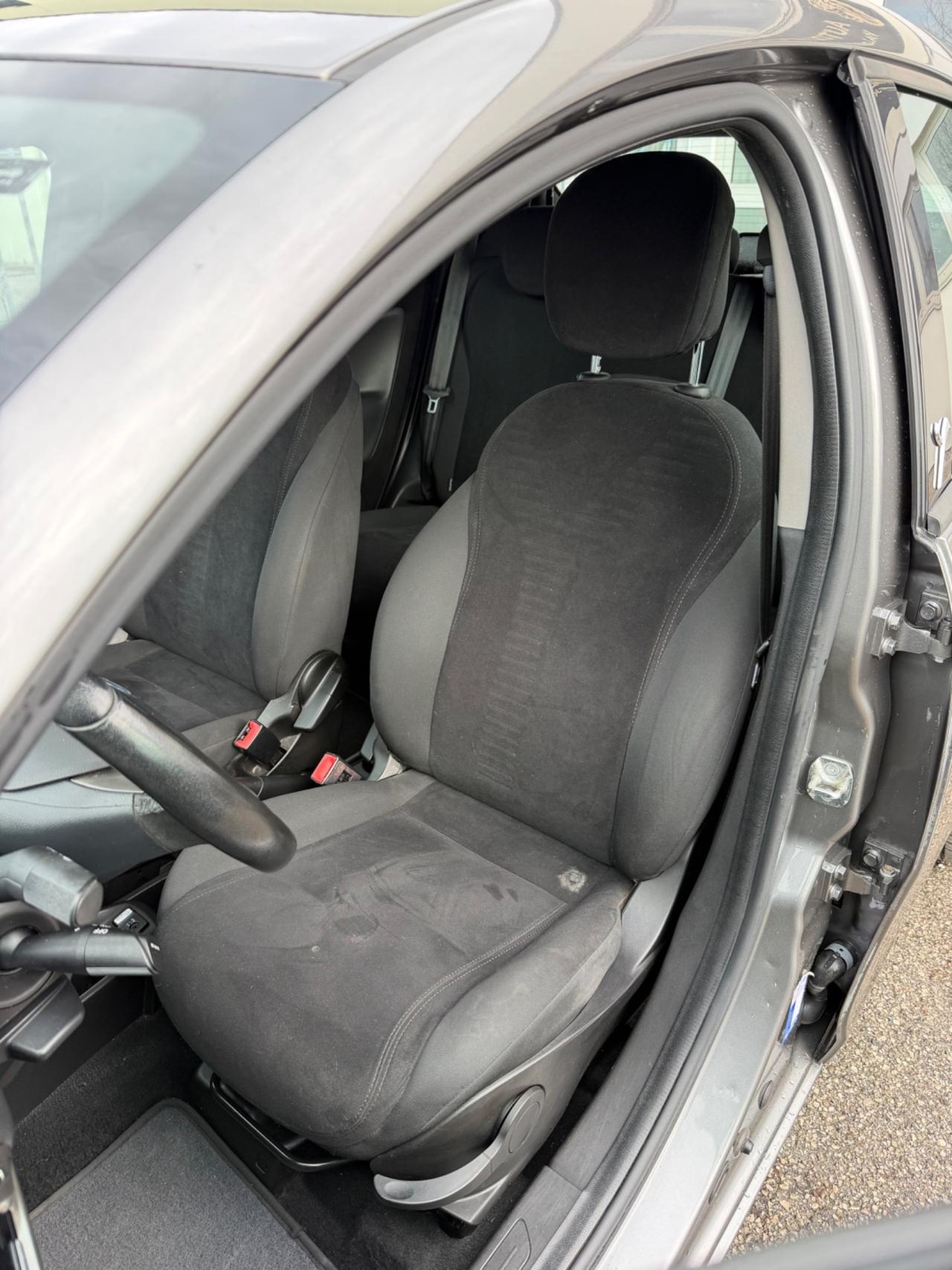 Lancia Ypsilon 1.2 69 CV 5 porte Platinum