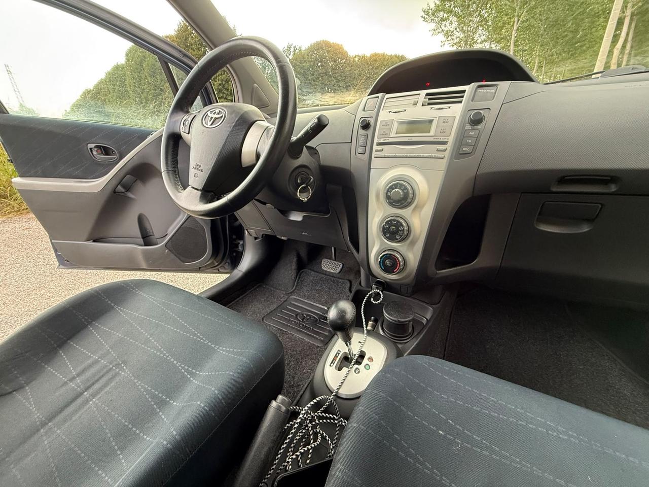 Toyota Yaris 1.4 D-4D 5 porte