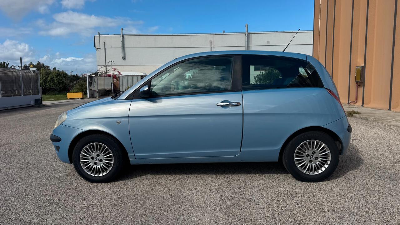 Lancia Ypsilon 1.2 benzina 60cv - 2006
