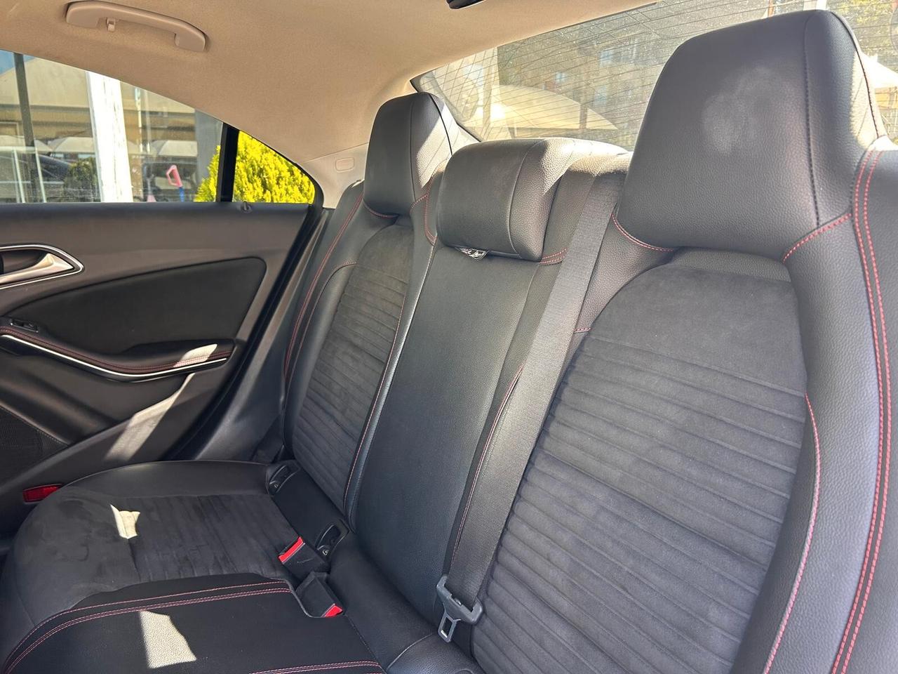 Mercedes-benz CLA 200 d 4Matic Automatic Premium AMG