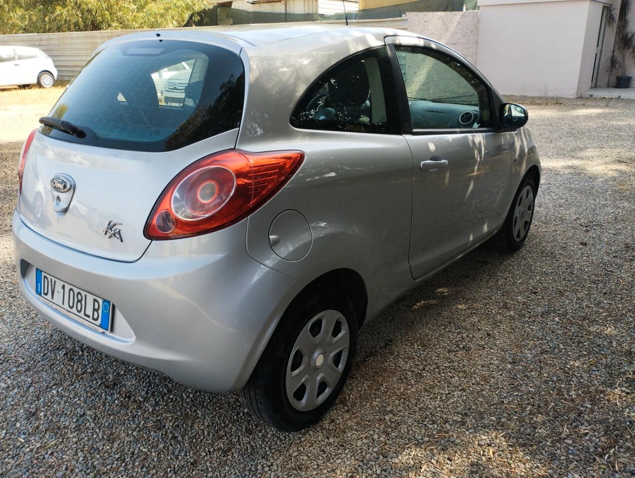 Ford Ka 1.2 8V 69CV Titanium