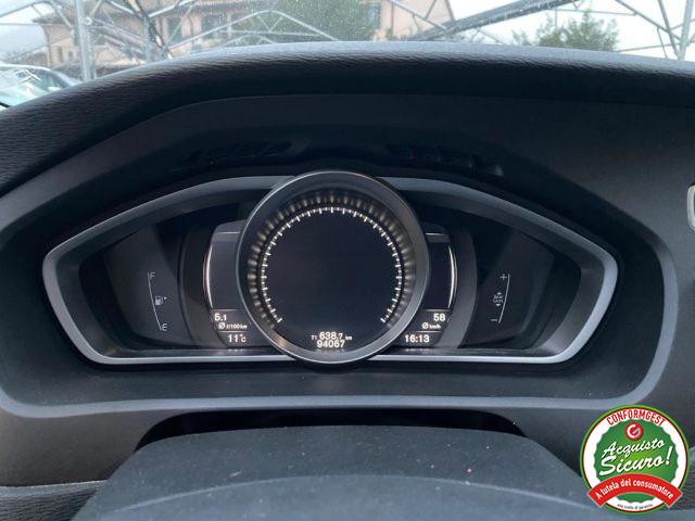 VOLVO V40 D2 'eco' Momentum