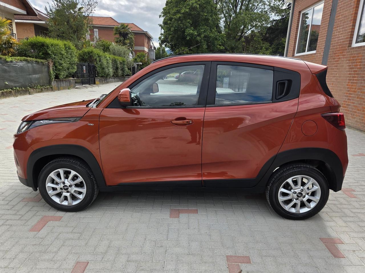 Mahindra KUV100 1.2 VVT 83cv M-Bifuel GPL K8