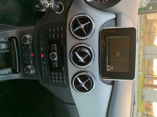 MERCEDES-BENZ B 180 CDI Automatic Executive