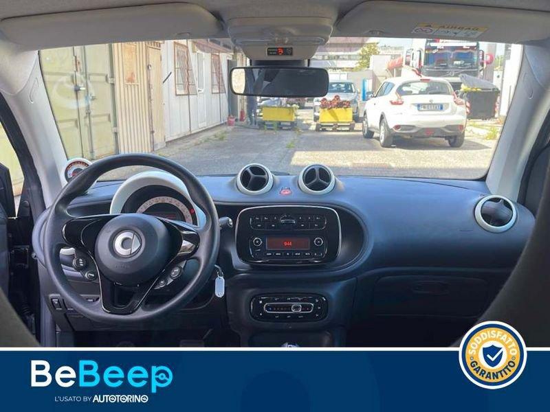 smart fortwo EQ PURE 22KW