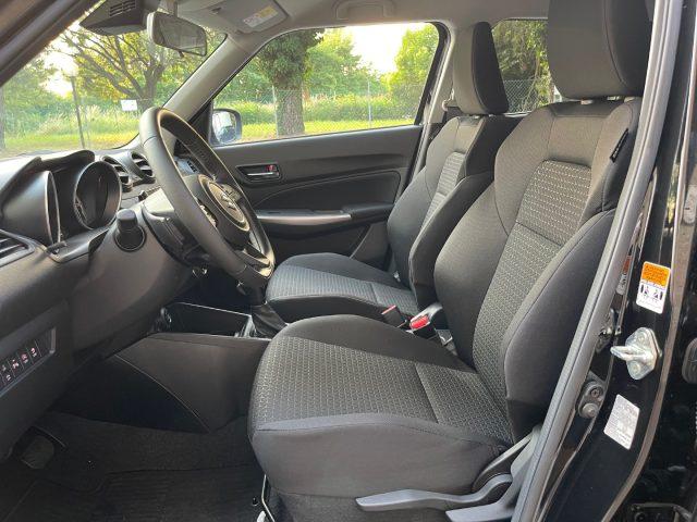 SUZUKI Swift 1.2 83CV CVT AUTOMATICA HYBRID TOP KM-0 NAVIGATORE