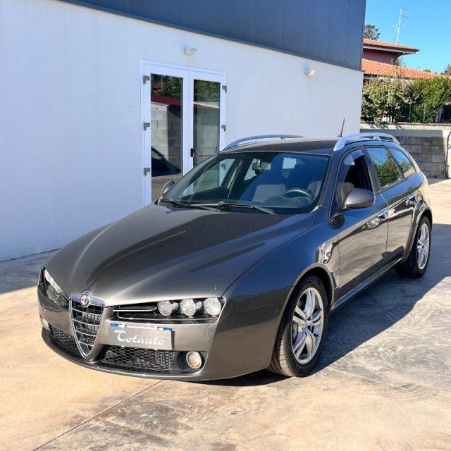 ALFA ROMEO 159 1.9 JTDm 16V Sportwagon Exclusive