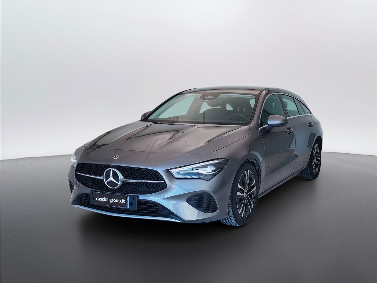 Mercedes-Benz CLA Sh.Brake - X118 2023 - CLA Shooting Brake 180 d Advanced auto