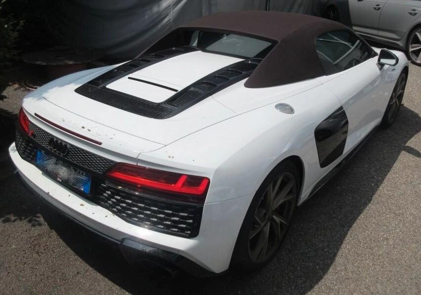 Audi R8 Spyder V10 RWD S tronic