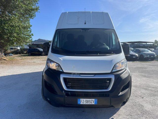 PEUGEOT Boxer 330 2.2 BlueHDi 140 S&S PC-TM Furgone