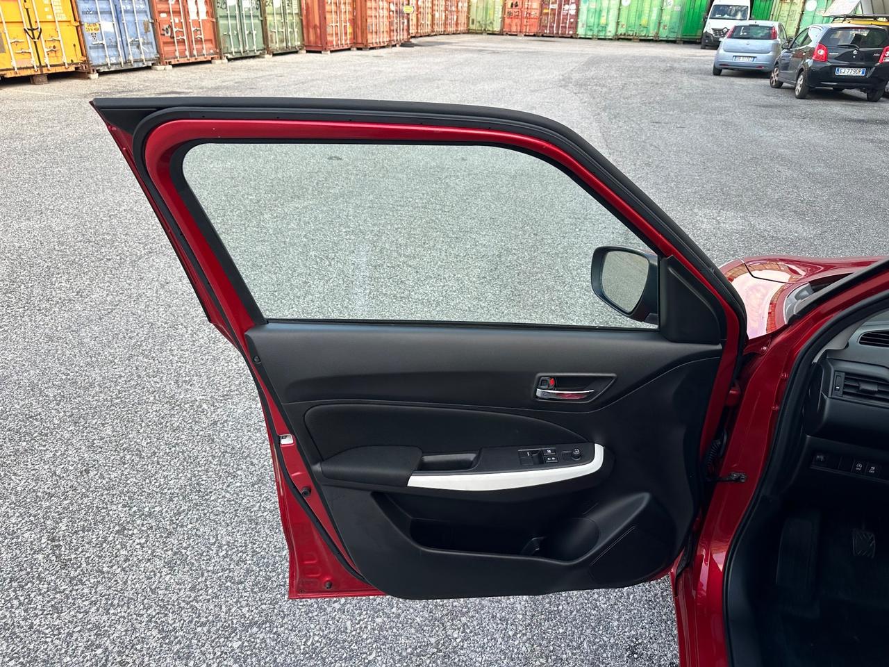 Suzuki Swift 1.2 Hybrid Top....Km certif