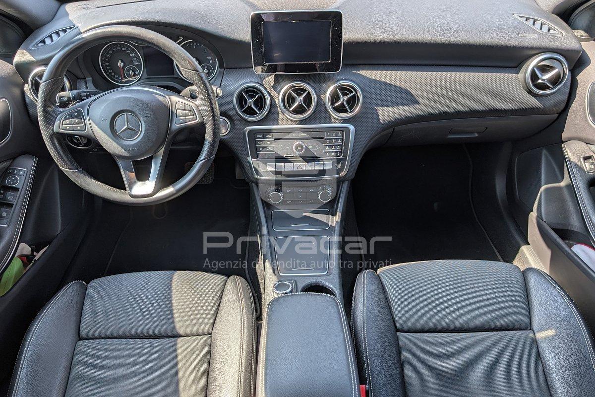 MERCEDES A 180 d Automatic Premium