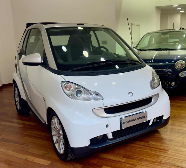 SMART ForTwo 800 33 kW cabrio passion cdi SERVOSTERZO