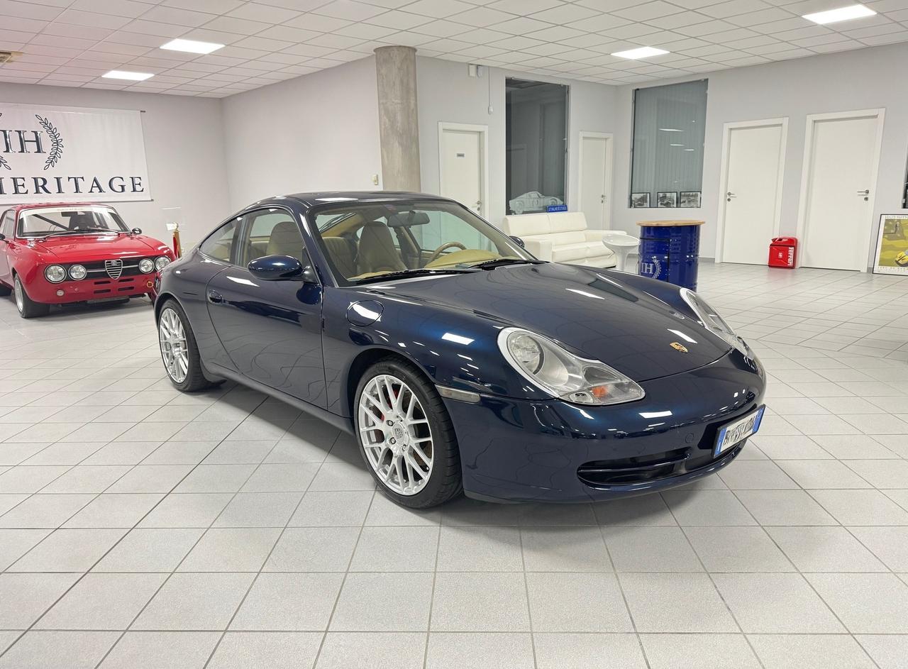Porsche 996 Carrera